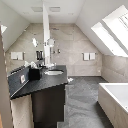 ホテル Hotel Kupferzell 4*